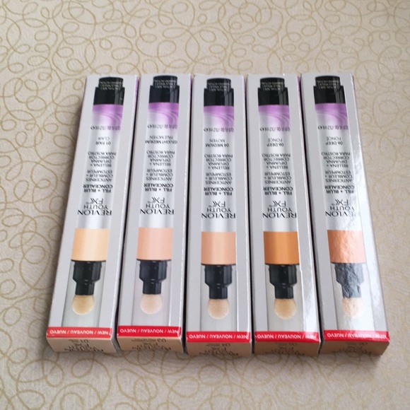 Revlon youth Fill+ Blur Concealer - Picture 2 of 7
